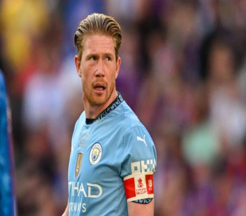 多伦多蓝鸟队作为加拿大球会，在分区赛中展露头角，预示着九十年代的崛起