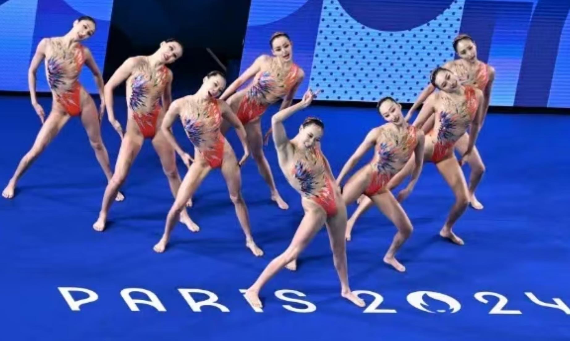 加拉格尔正式加盟热刺，转会费4000万欧元。