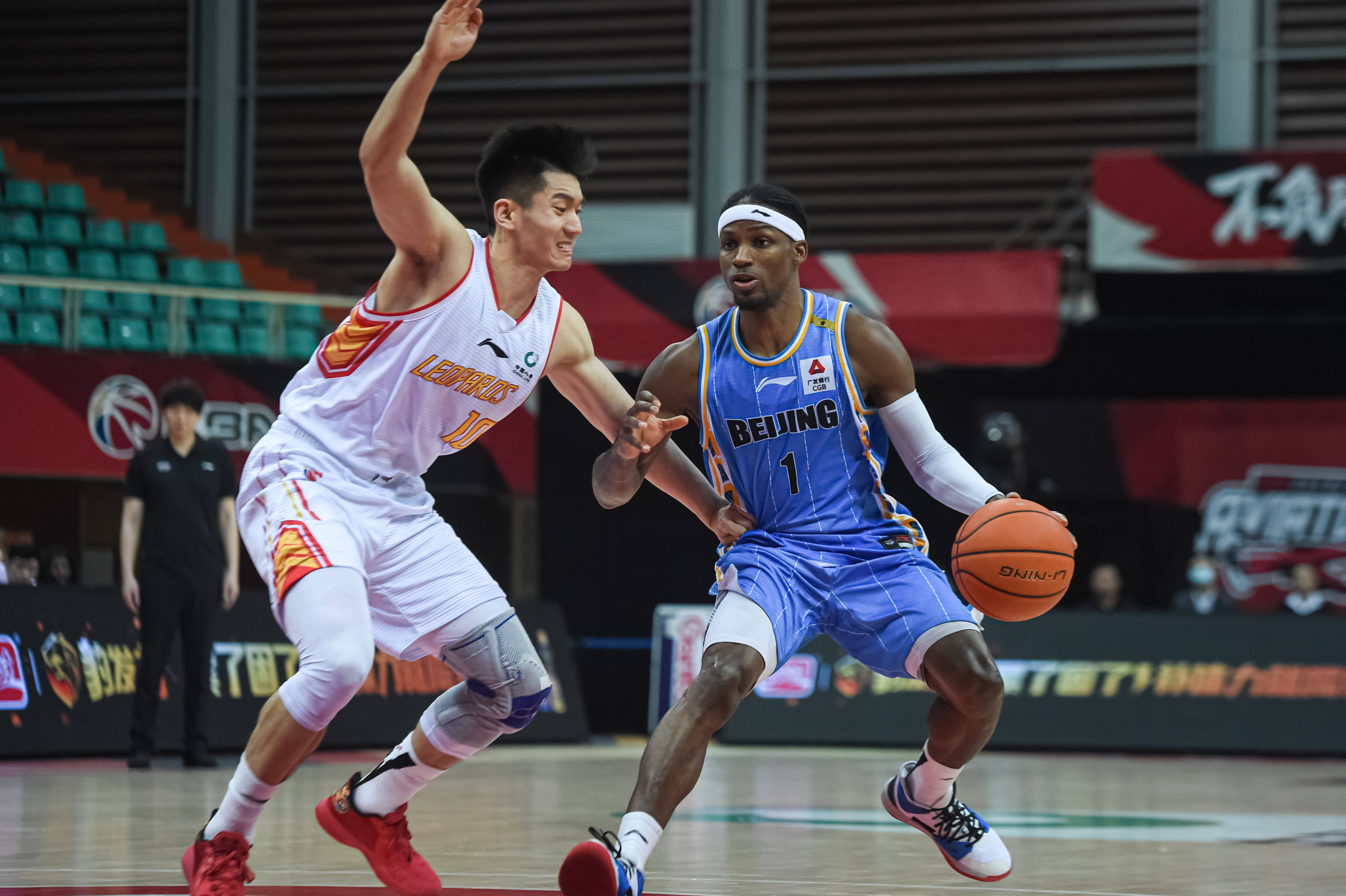 及时分球的 及时分球的