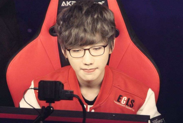 事业贡献 事业贡献