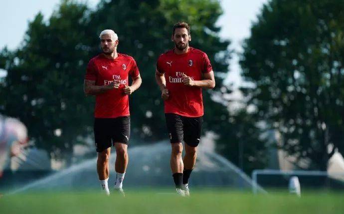 球锦标赛的 球锦标赛的