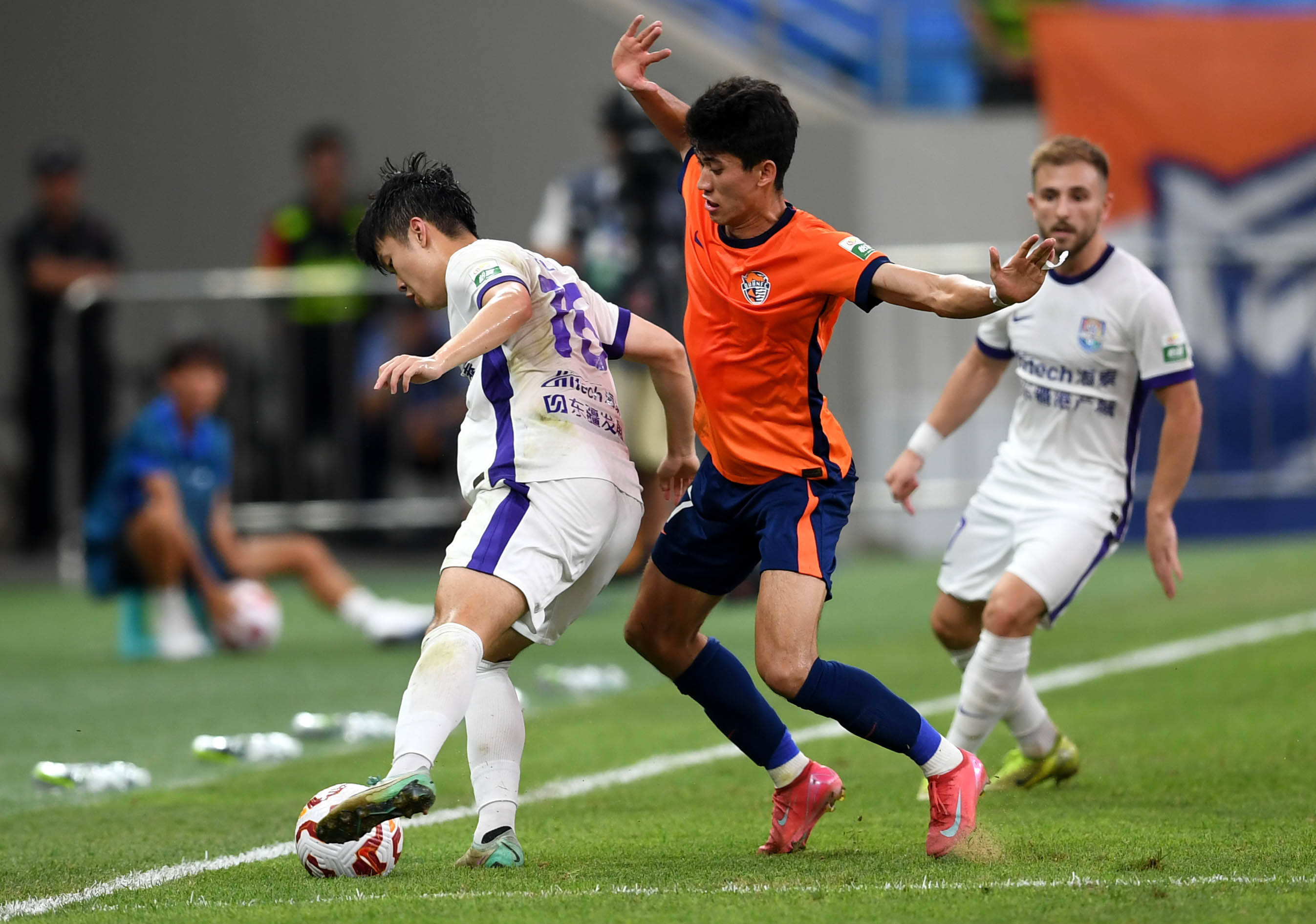 先了两位数 先了两位数