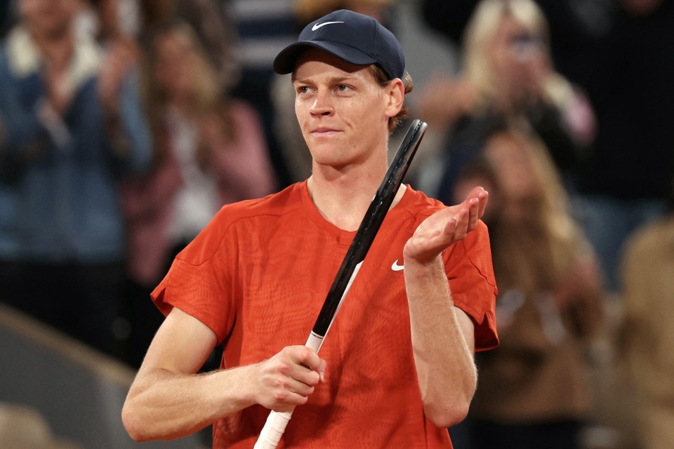 他们不仅展 他们不仅展